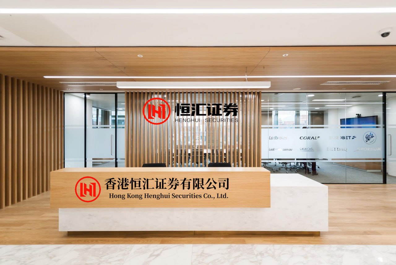 嘉喜网 美媒：绿军组建超级球队时没人眨眼，可当热火这么做时...